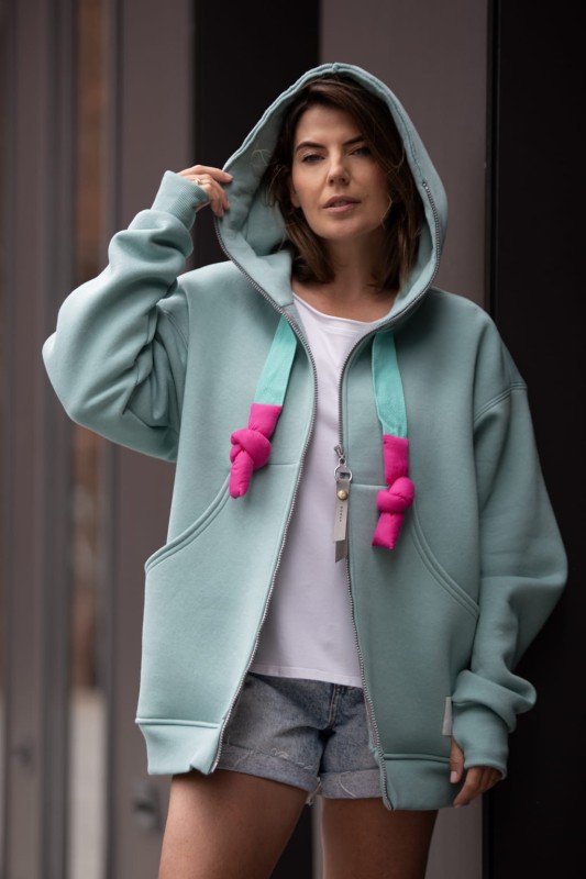 NUBE9650.jpg
