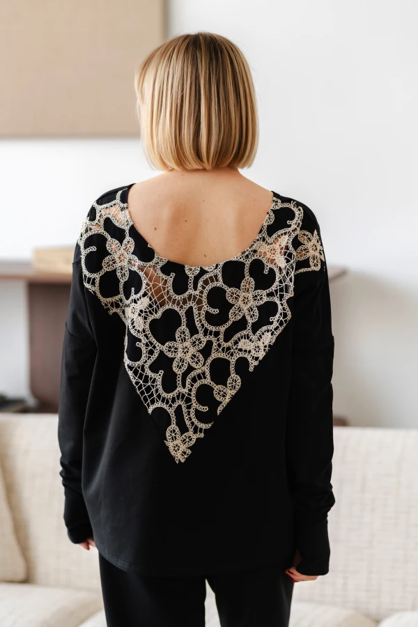 JUSIA LONGSLEEVE CZARNY HAFT AŻUROWY