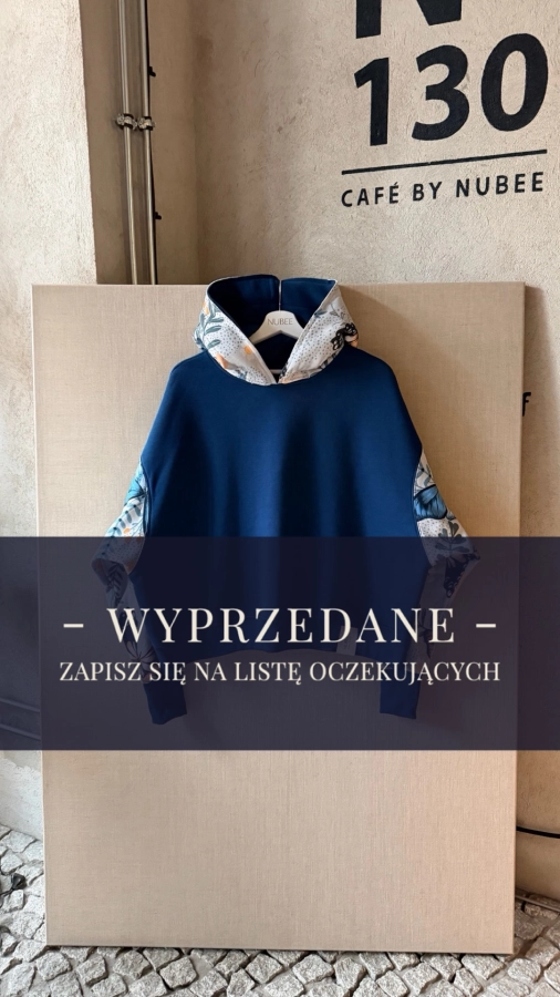  Bluza LOVE z kapturem + kwieciste detale dzianina